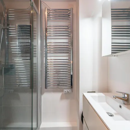 Le Courcelles - Proche Arc De Triomphe Appartement Paris